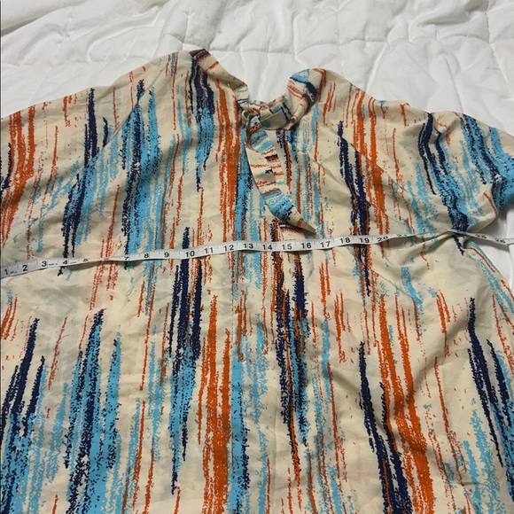 SHEIN Shirt with Orange and Blue Stripes - Picture 6 of 7